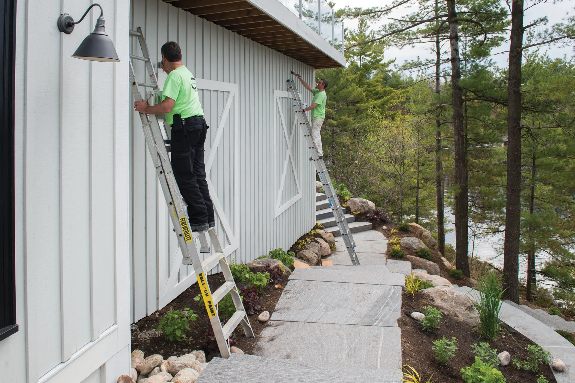 Exterior Painting in Muskoka: What Cottage Owners Need to Know Before They Start
